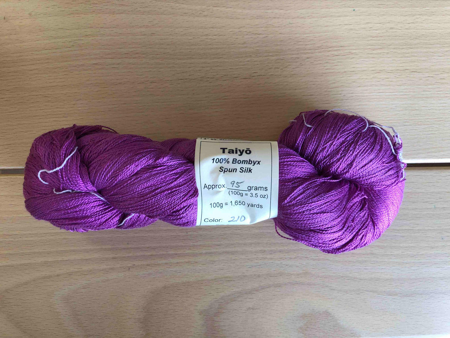 Taiyo 100% Bombyx Spun Silk Yarn 30/2   cones and skeins