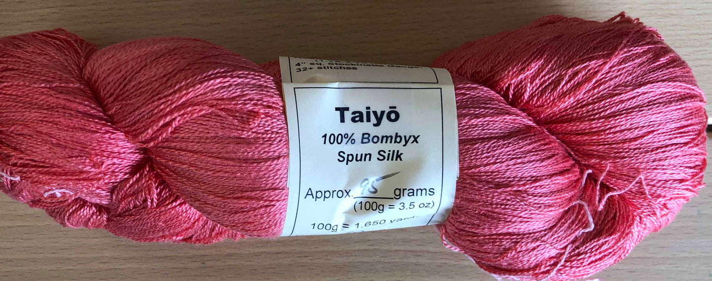 Taiyo 100% Bombyx Spun Silk Yarn 30/2   cones and skeins