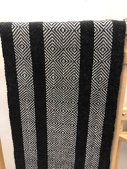 Wool Twill Graphic Scarf - 4-Shaft Pattern in Fingering Weight Yarn