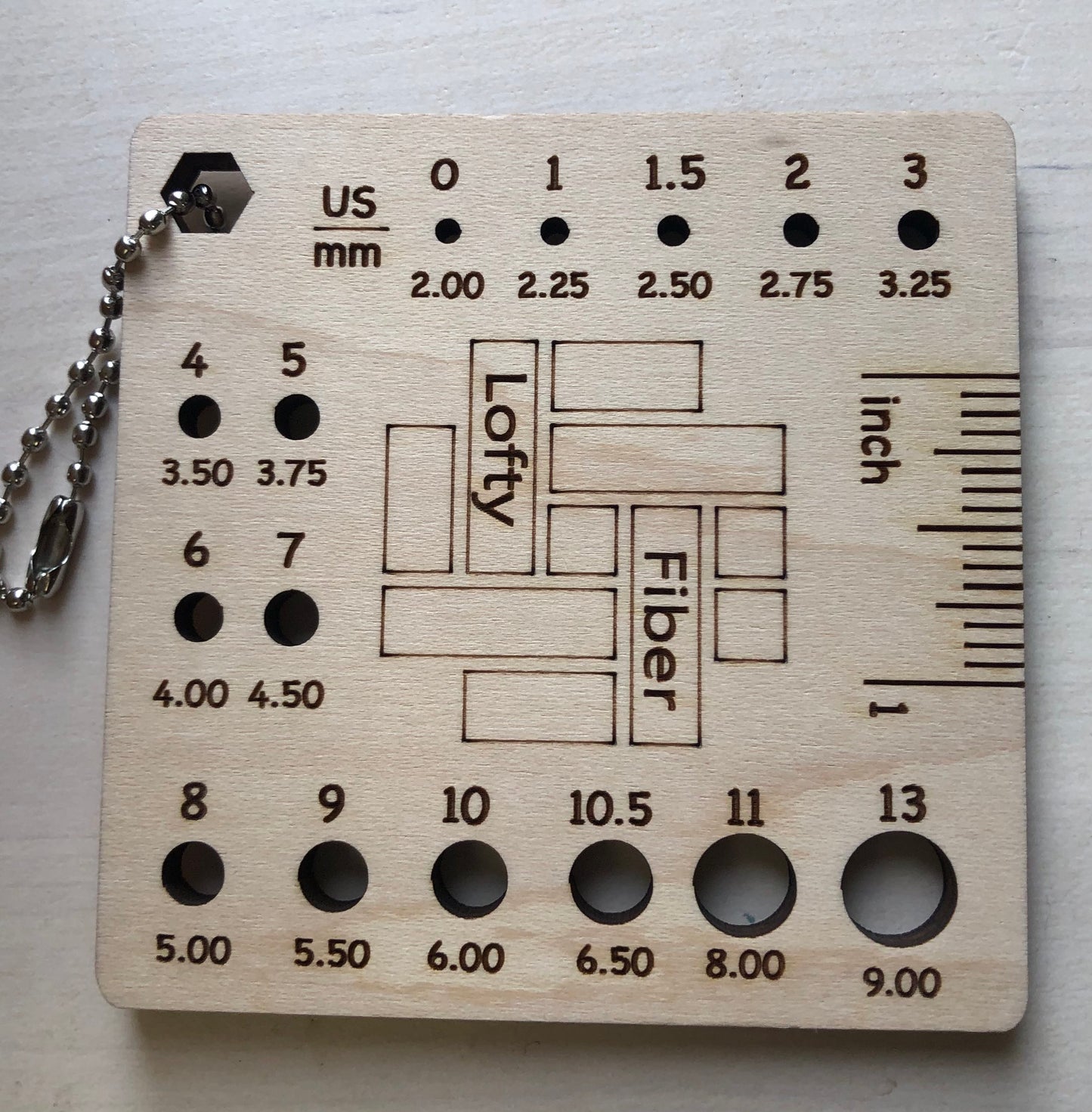 LoftyFiber Knitting Needle Gauge