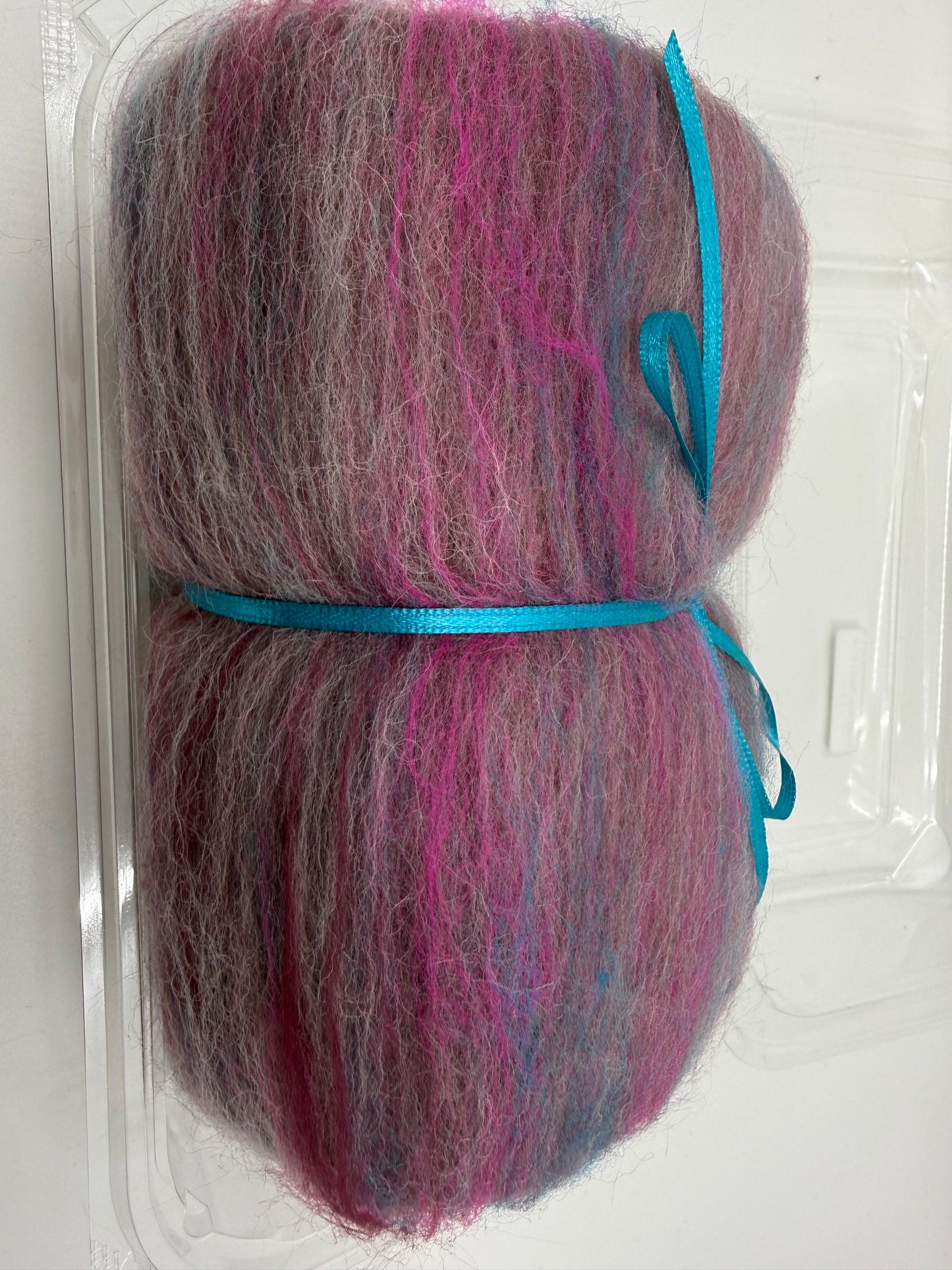 Mixed Fiber Batt - Mixed Wool blend and Silk