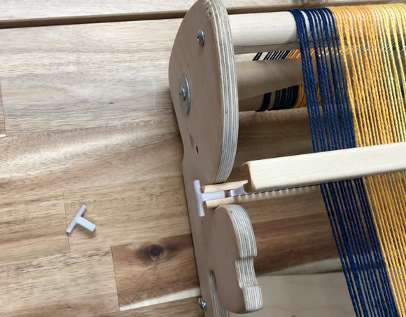 Fibrehut spinning wheels and weaving looms – FibreHut