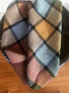 Huck Squares Linen Towels - Pattern
